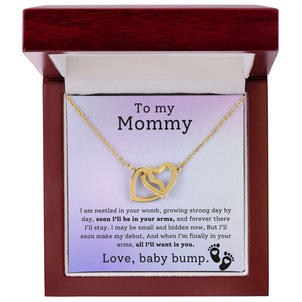 To My Mommy - I Am Nestled - Interlocking Hearts Necklace