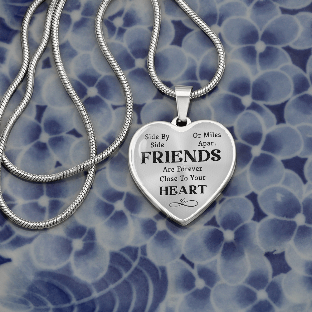 Friends side by side - Graphic Heart Necklace - JustFamilyThings