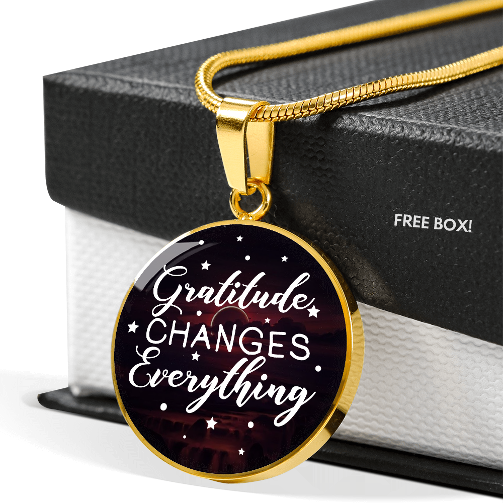 Gratitude changes everything - Graphic Circle Necklace - JustFamilyThings