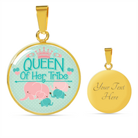 Load image into Gallery viewer, Queen of her tribe - Graphic Circle Necklace - JustFamilyThings
