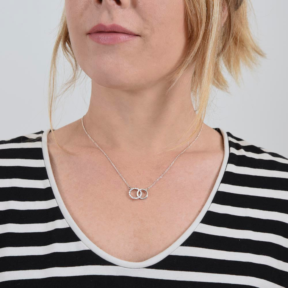 Im Sorry, I'm Not Perfect - Interlocking Circle Necklace - JustFamilyThings