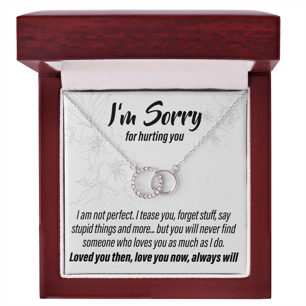 Im Sorry, I'm Not Perfect - Interlocking Circle Necklace - JustFamilyThings