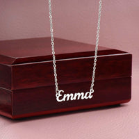 Load image into Gallery viewer, Happy 21st Birthday - From Mom - Custom Name Necklace - JustFamilyThings

